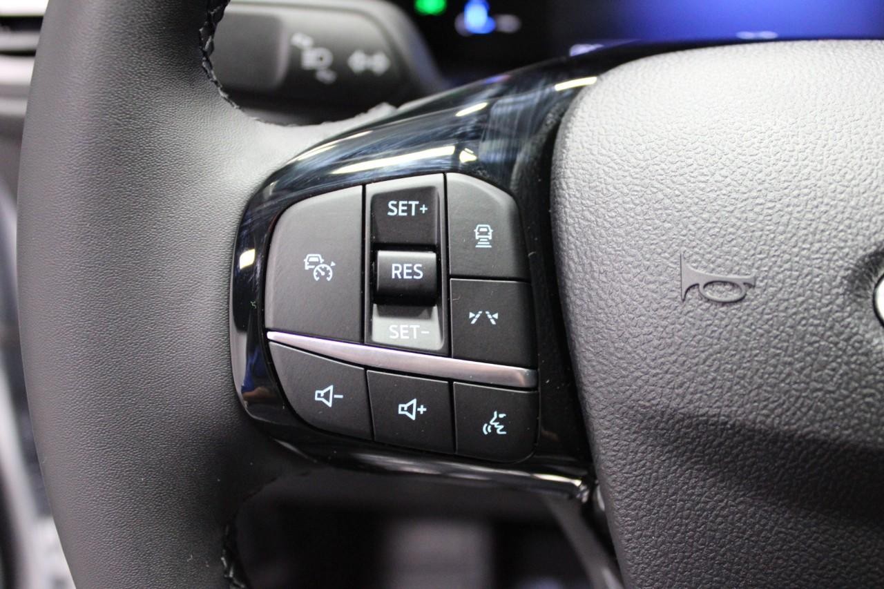 2023 Ox White Ford Escape Active AWD SUV