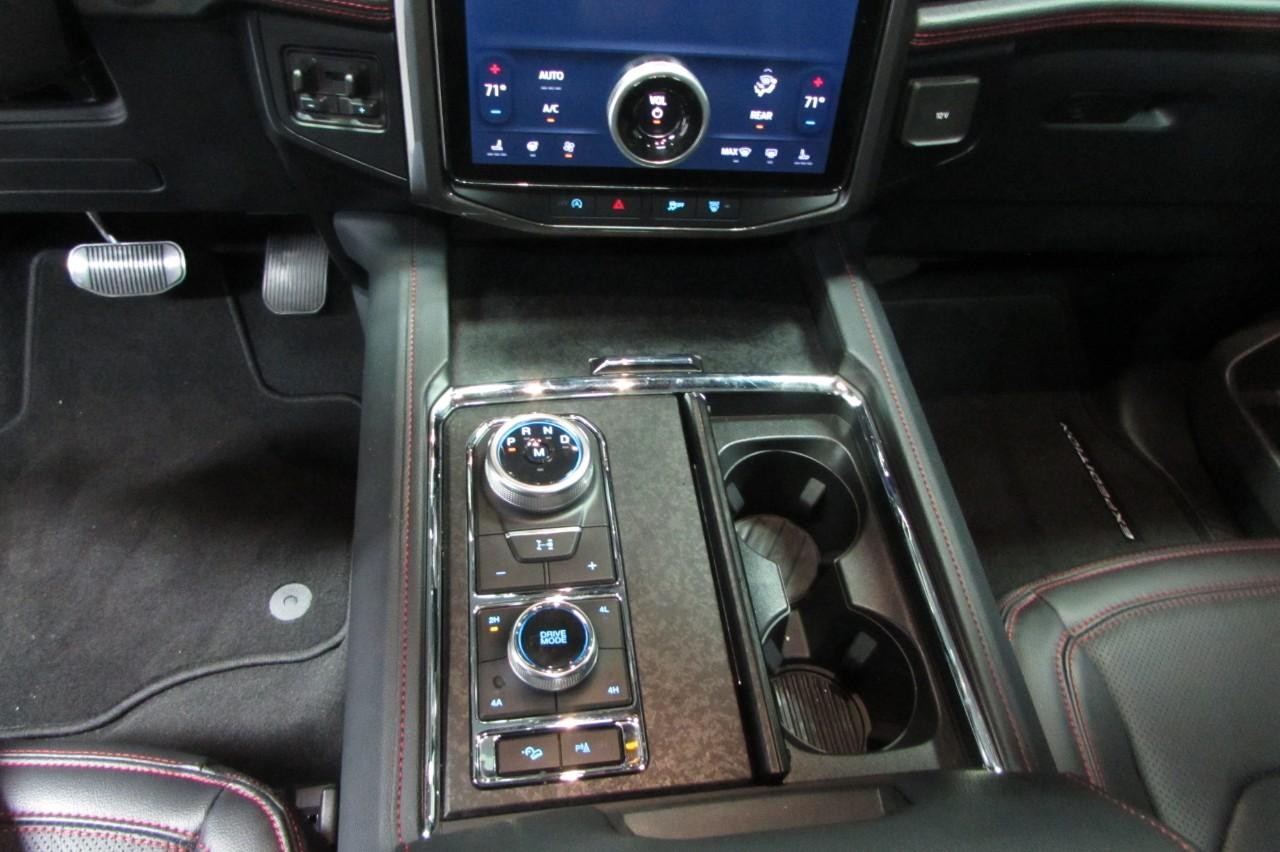 2024 Star White Metallic Tri-Coat Ford Expedition Max Limited 4X4 SUV