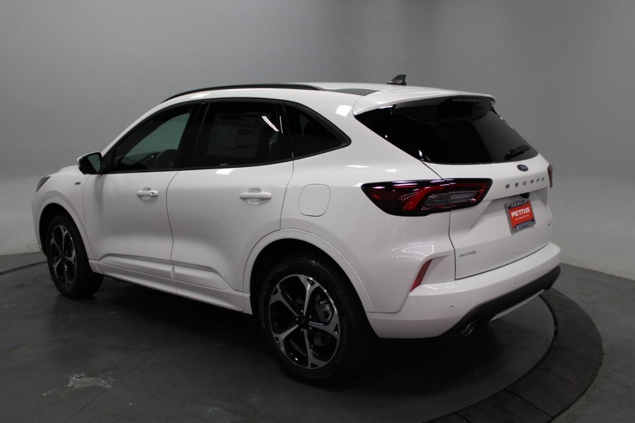 2024 Star White Metallic Tri-Coat Ford Escape ST-Line Select AWD SUV