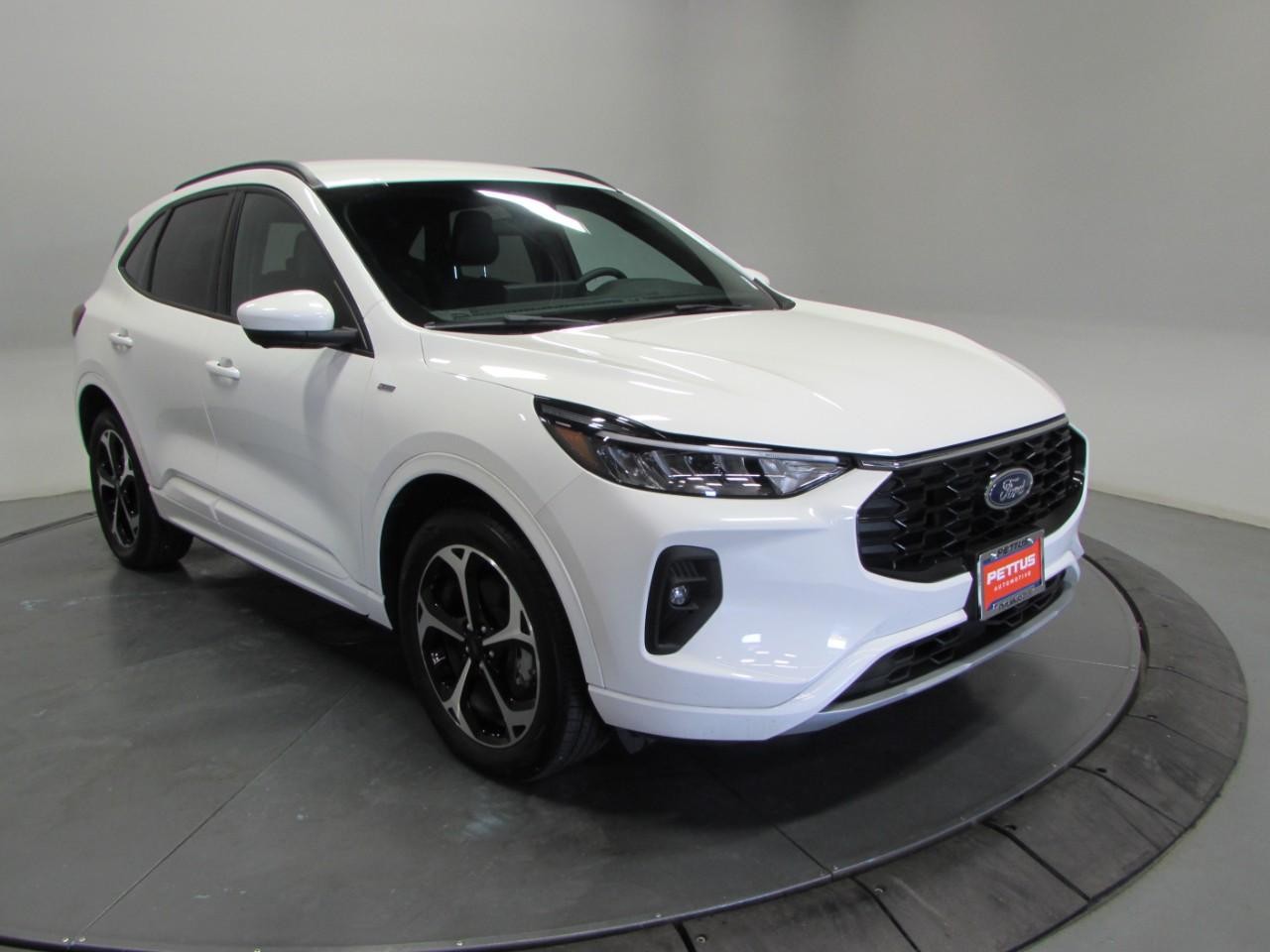 Ford Escape Vehicle Full-screen Gallery Image 21