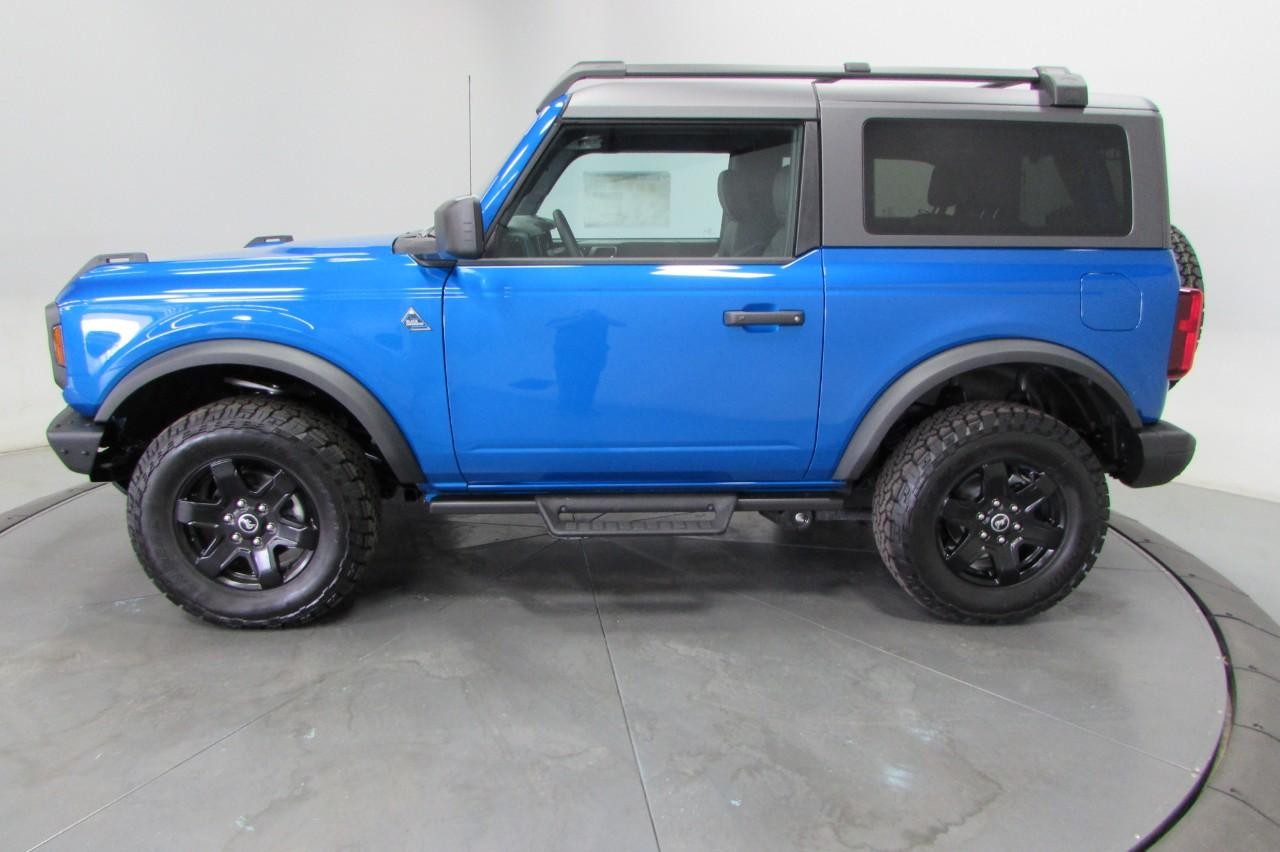 2024 Velo Blue Ford Bronco Black Diamond 4X4 SUV