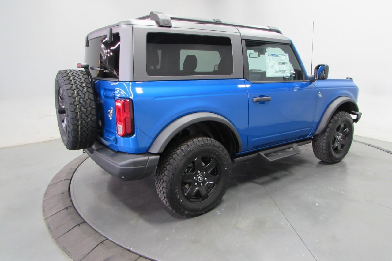 2024 Velo Blue Ford Bronco Black Diamond 4X4 SUV