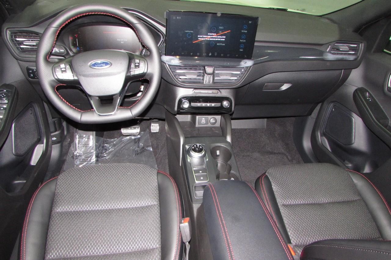 2024 Star White Metallic Tri-Coat Ford Escape ST-Line Select AWD SUV