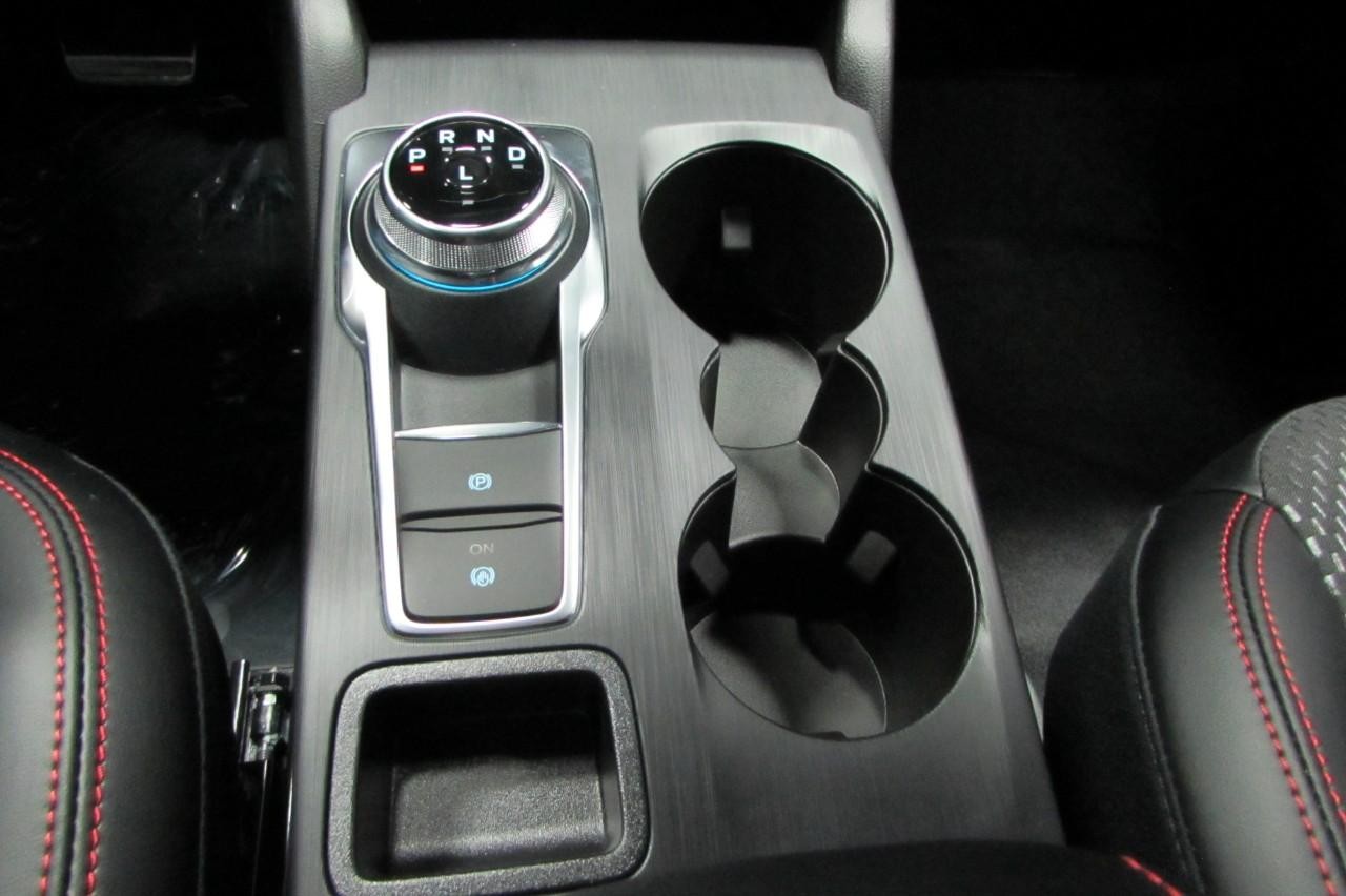 2024 Star White Metallic Tri-Coat Ford Escape ST-Line Select AWD SUV