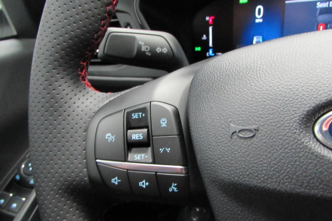 2024 Star White Metallic Tri-Coat Ford Escape ST-Line Select AWD SUV