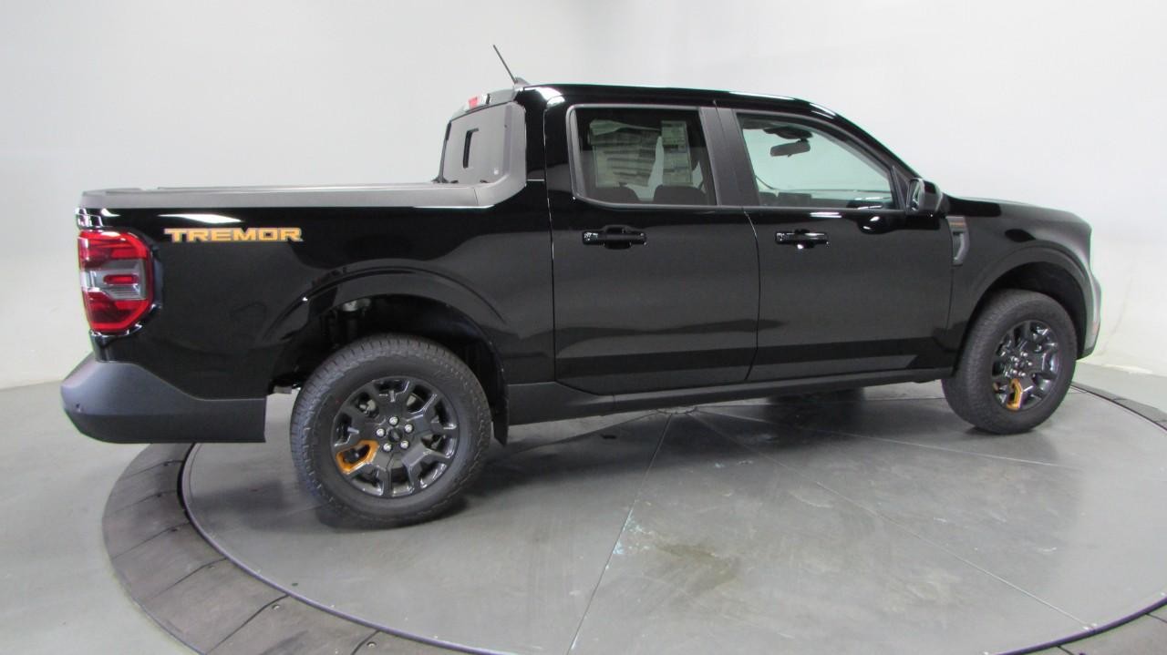 2024 Shadow Black Ford Maverick Lariat AWD Truck