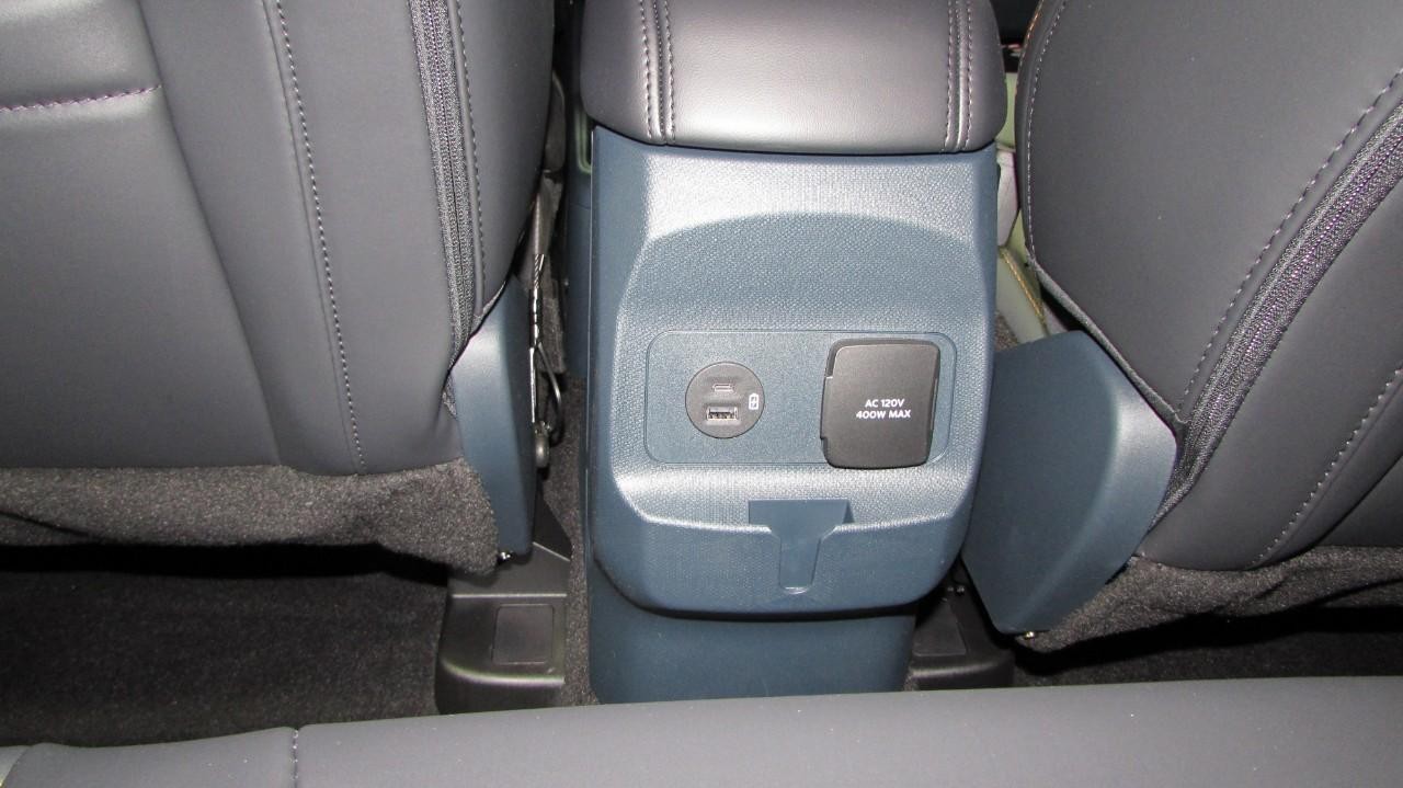 2024 Shadow Black Ford Maverick Lariat AWD Truck