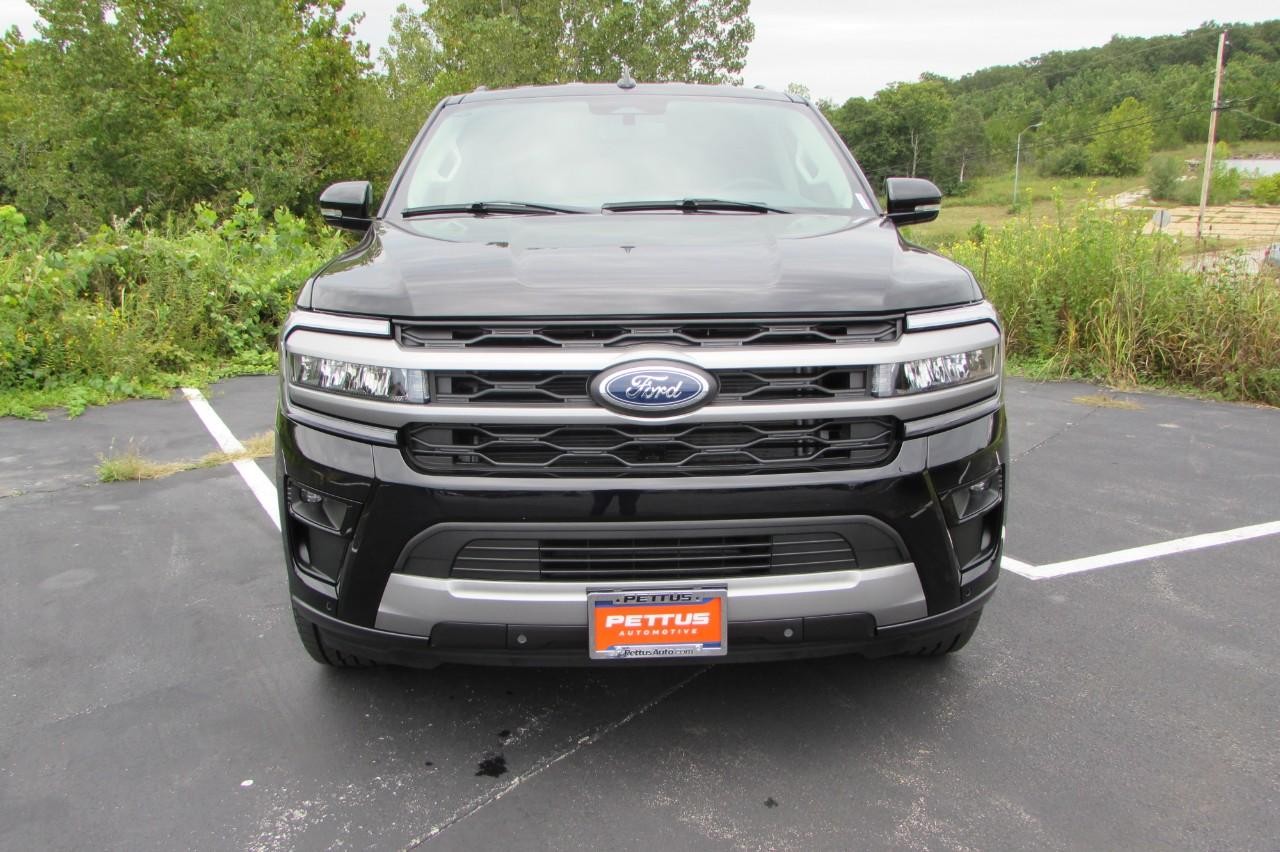 2024 Agate Black Metallic Ford Expedition XLT 4X4 SUV