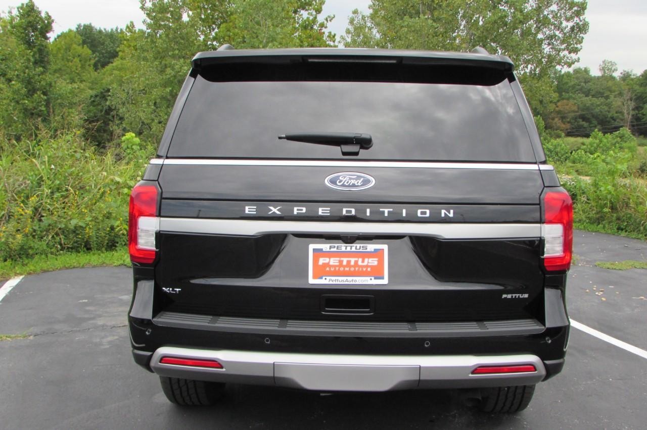 2024 Agate Black Metallic Ford Expedition XLT 4X4 SUV