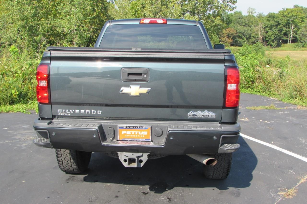 2017 Black Chevrolet Silverado 3500HD High Country 4X4 Truck