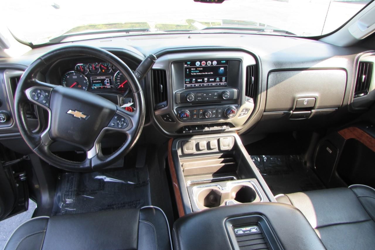 2017 Black Chevrolet Silverado 3500HD High Country 4X4 Truck