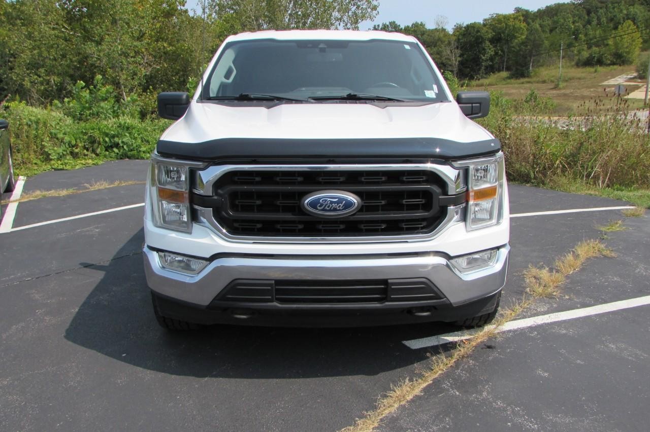 2022 Oxford White Ford F-150 XLT 4X4 Truck