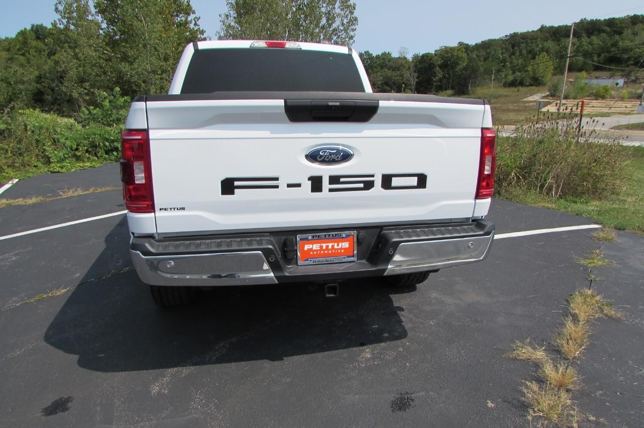2022 Oxford White Ford F-150 XLT 4X4 Truck