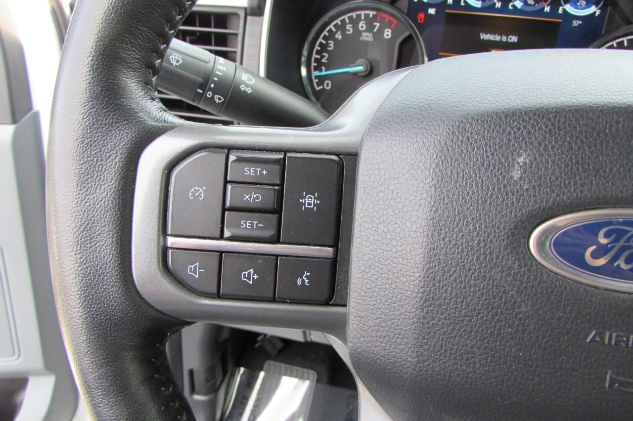2022 Oxford White Ford F-150 XLT 4X4 Truck