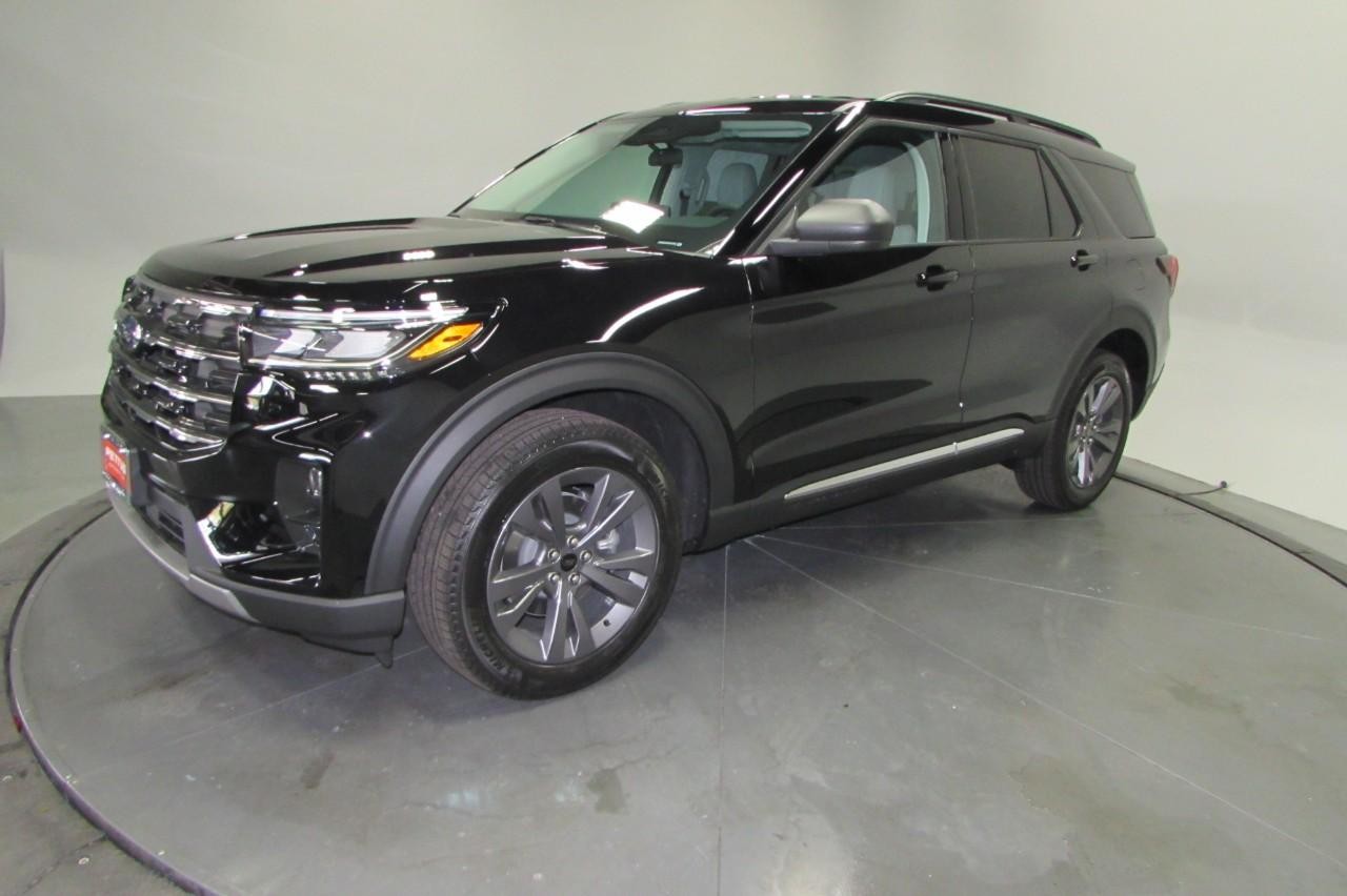 2025 Agate Black Metallic Ford Explorer Active 4X4 SUV