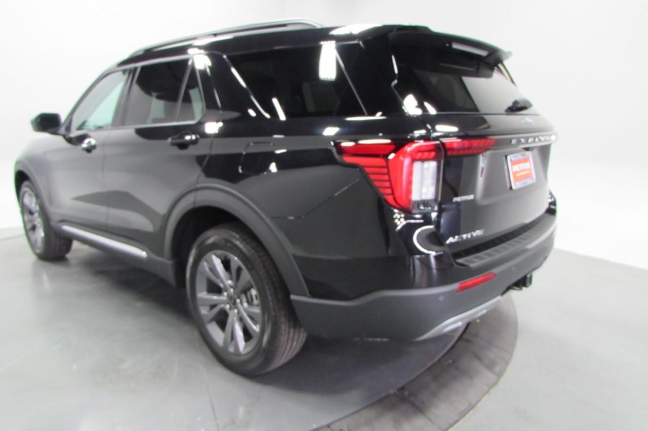 2025 Agate Black Metallic Ford Explorer Active 4X4 SUV