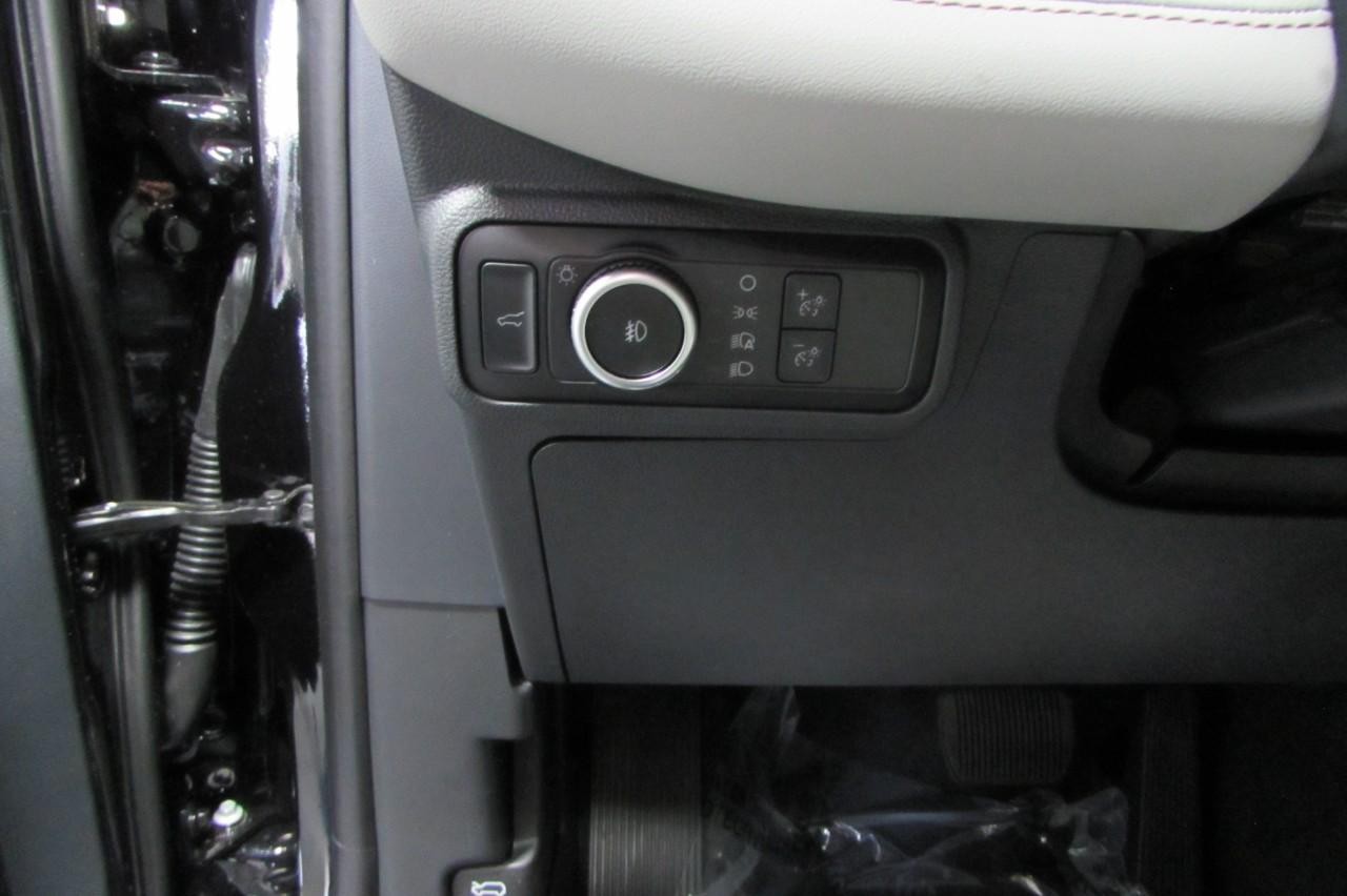 2025 Agate Black Metallic Ford Explorer Active 4X4 SUV