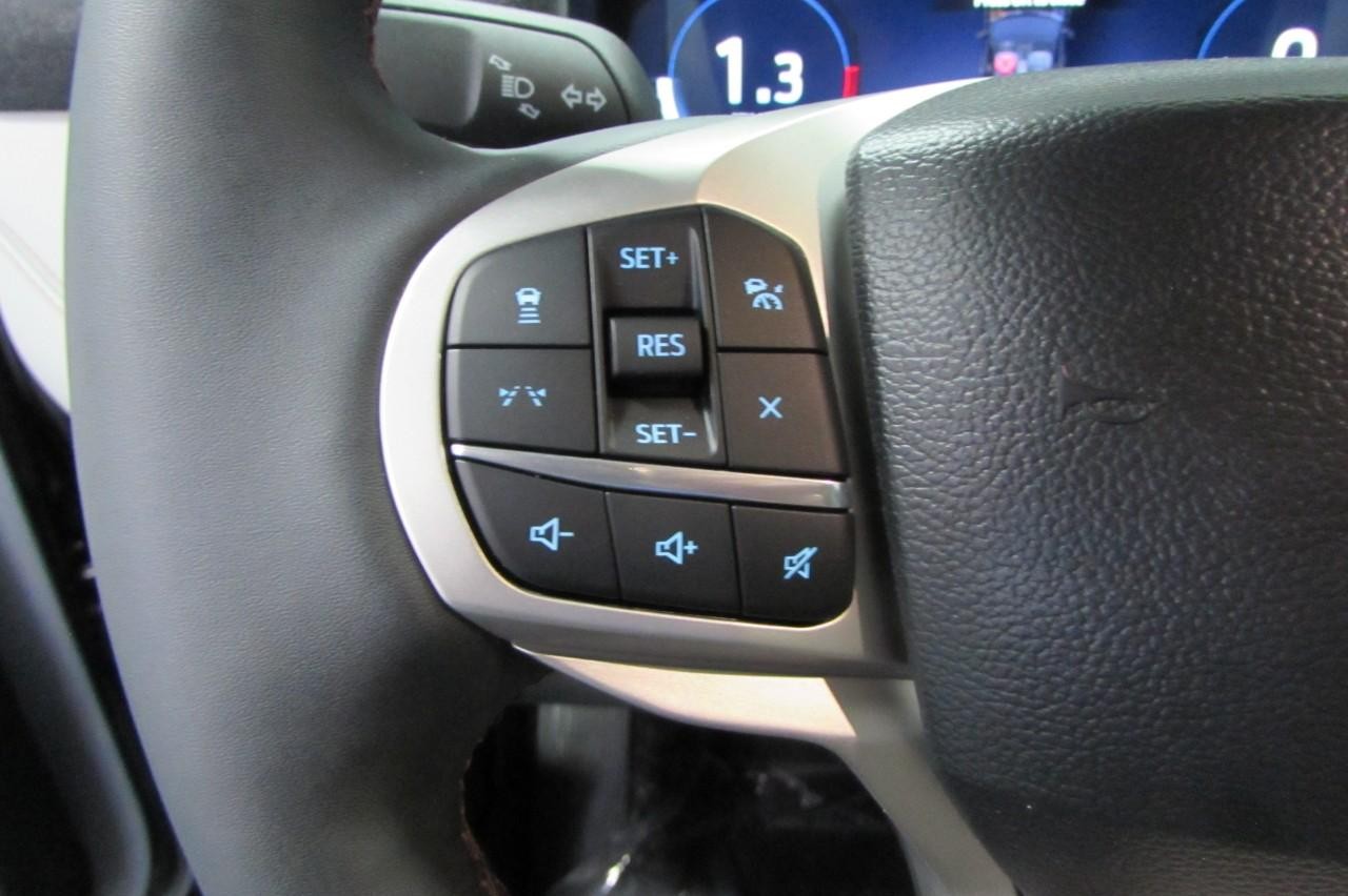 2025 Agate Black Metallic Ford Explorer Active 4X4 SUV