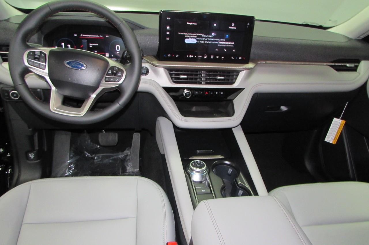 2025 Agate Black Metallic Ford Explorer Active 4X4 SUV