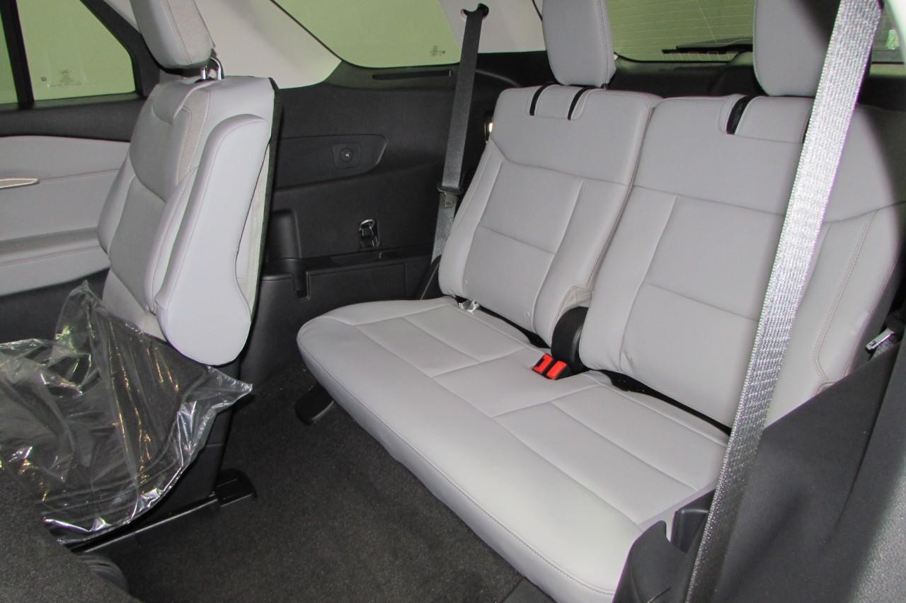 2025 Agate Black Metallic Ford Explorer Active 4X4 SUV