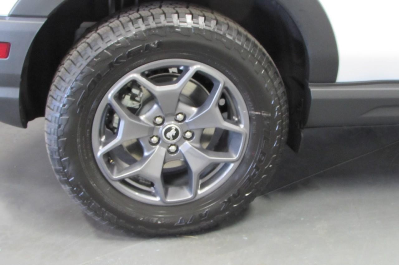 2024 Ox White Ford Bronco Sport Badlands 4X4 SUV