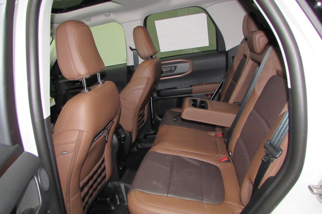 2024 Ox White Ford Bronco Sport Badlands 4X4 SUV