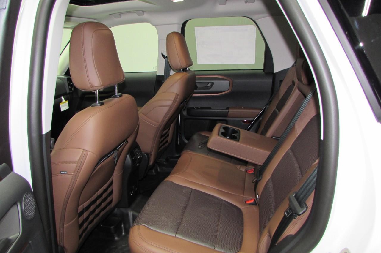 2024 Ox White Ford Bronco Sport Badlands 4X4 SUV