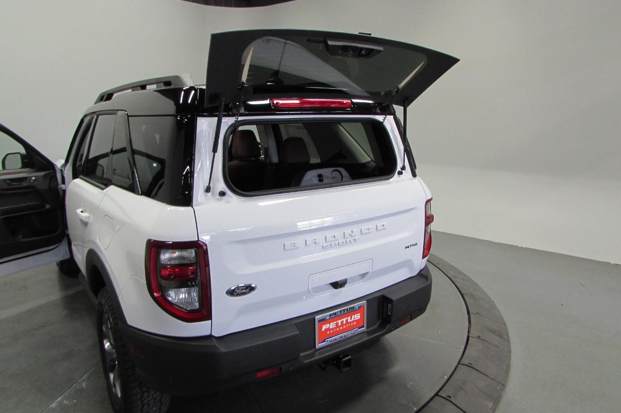 2024 Ox White Ford Bronco Sport Badlands 4X4 SUV