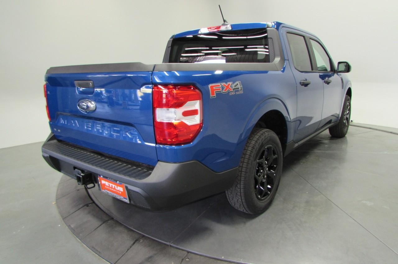 2024 Atlas Blue Metallic Ford Maverick XLT AWD Truck
