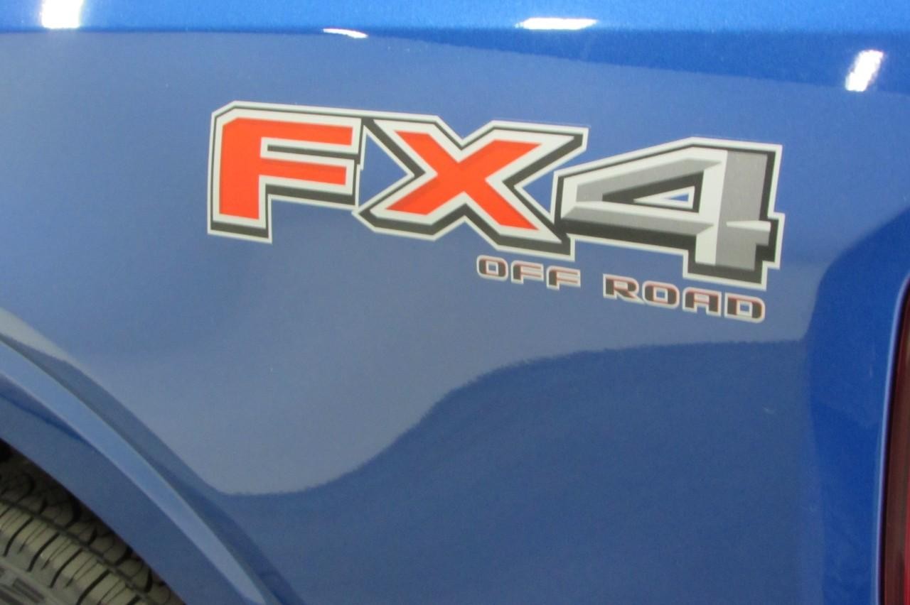 2024 Atlas Blue Metallic Ford Maverick XLT AWD Truck