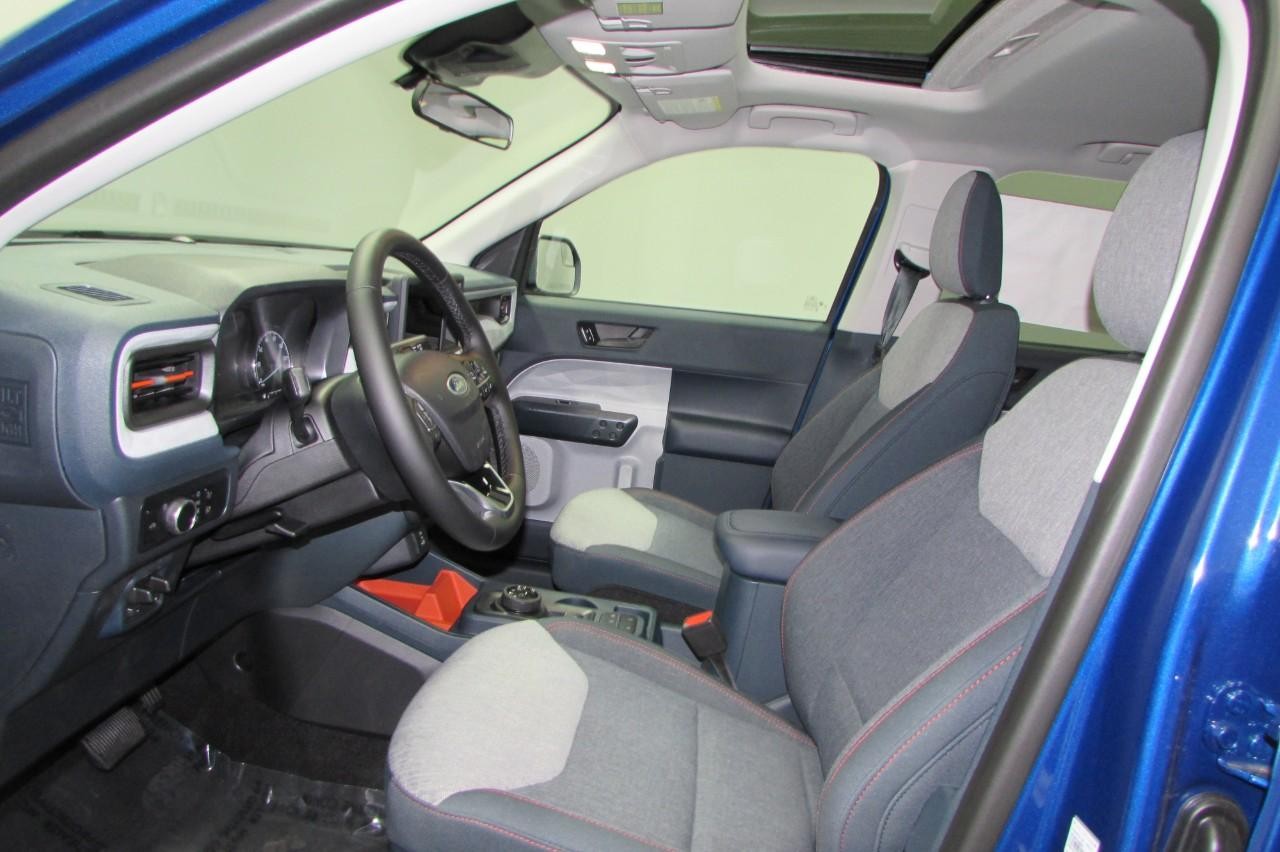 2024 Atlas Blue Metallic Ford Maverick XLT AWD Truck
