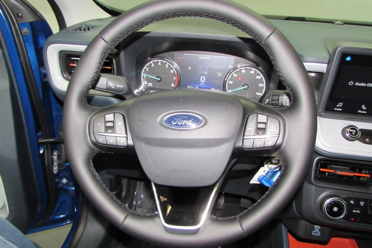 2024 Atlas Blue Metallic Ford Maverick XLT AWD Truck