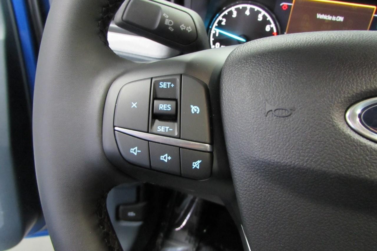 2024 Atlas Blue Metallic Ford Maverick XLT AWD Truck