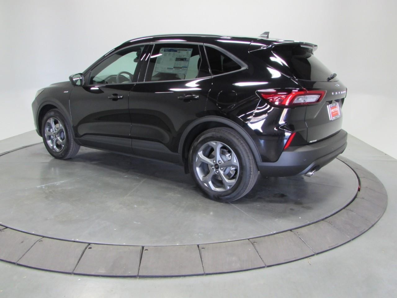 2025 Agate Black Metallic Ford Escape ST-Line FWD SUV