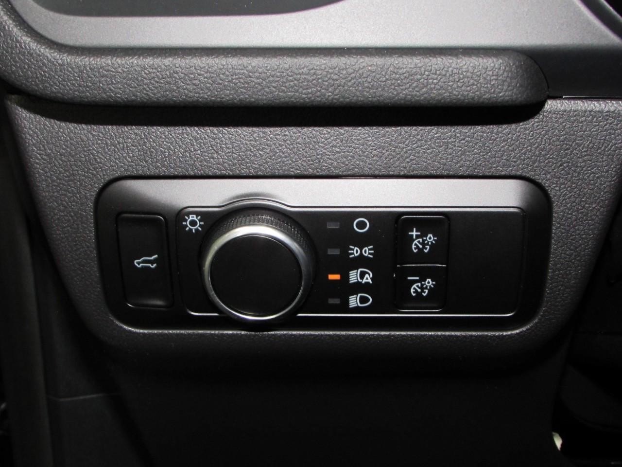 2025 Agate Black Metallic Ford Escape ST-Line FWD SUV