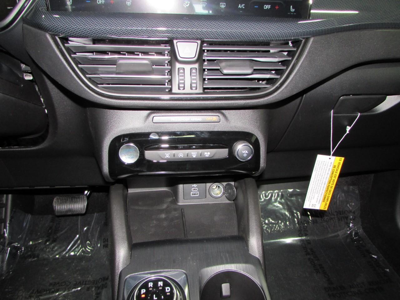 2025 Agate Black Metallic Ford Escape ST-Line FWD SUV