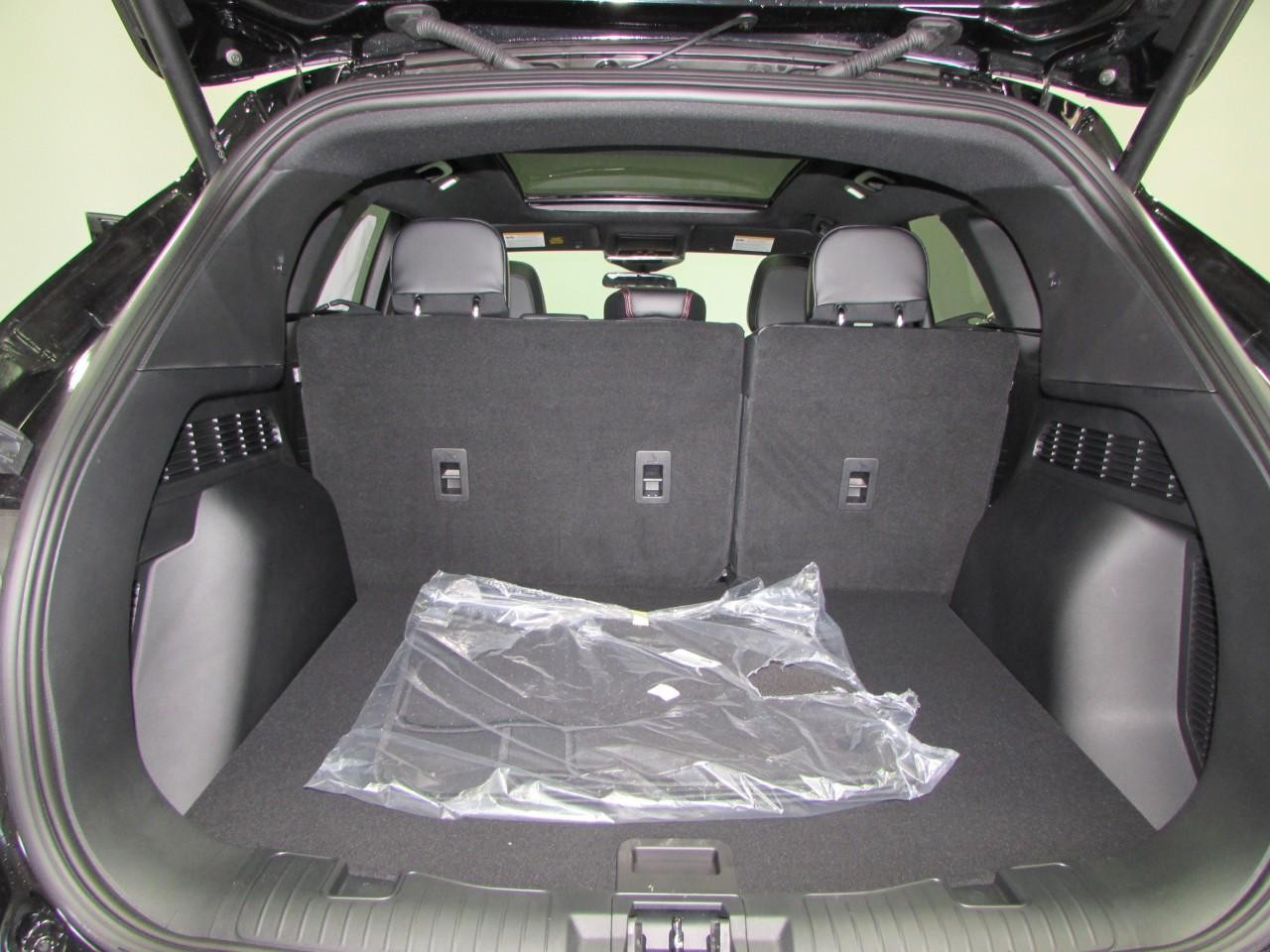 2025 Agate Black Metallic Ford Escape ST-Line FWD SUV