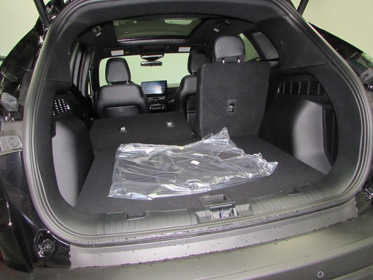 2025 Agate Black Metallic Ford Escape ST-Line FWD SUV