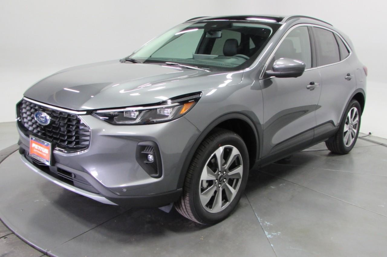 2025 Carbo Gray Ford Escape Platinum AWD SUV
