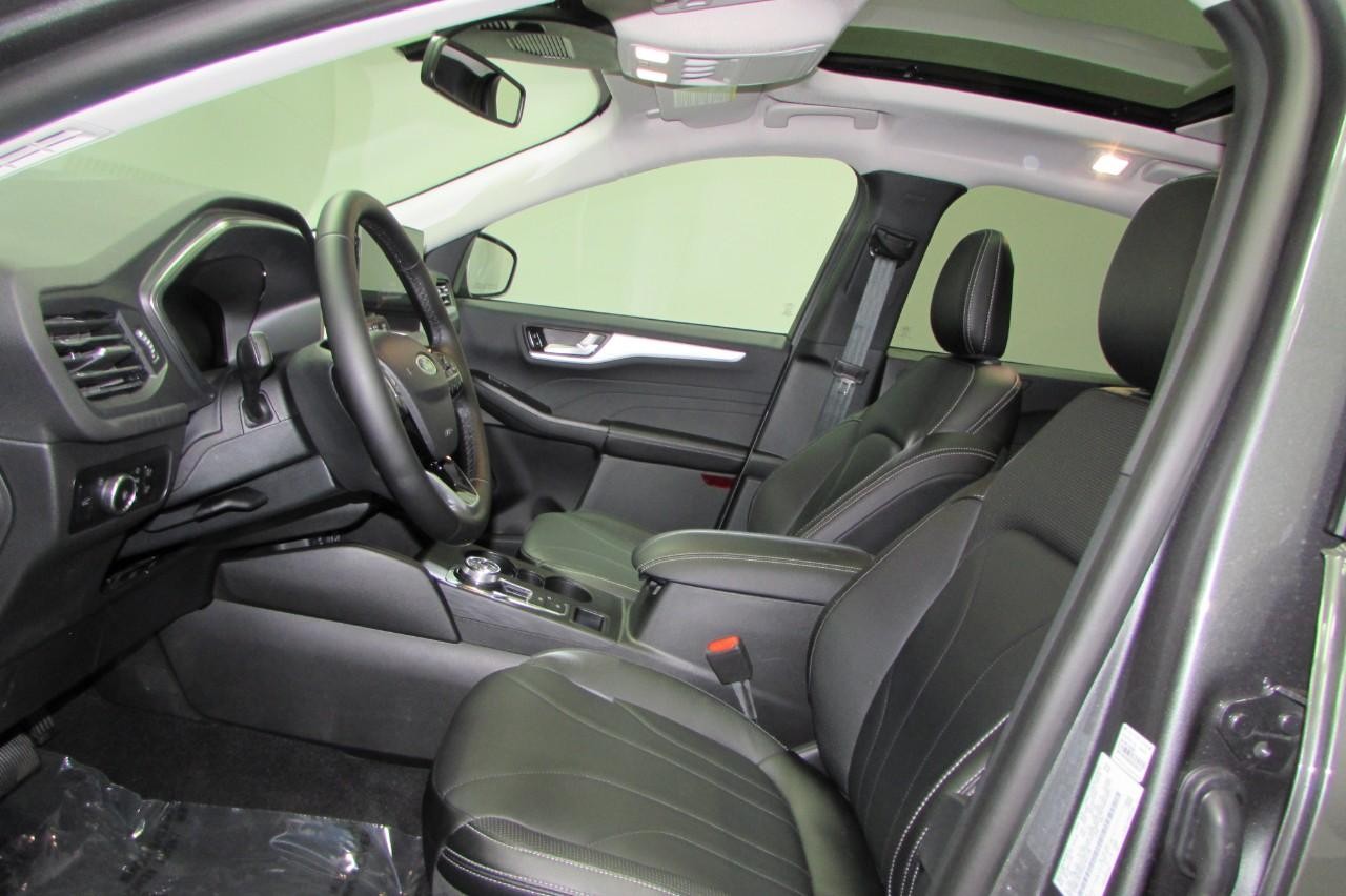 2025 Carbo Gray Ford Escape Platinum AWD SUV