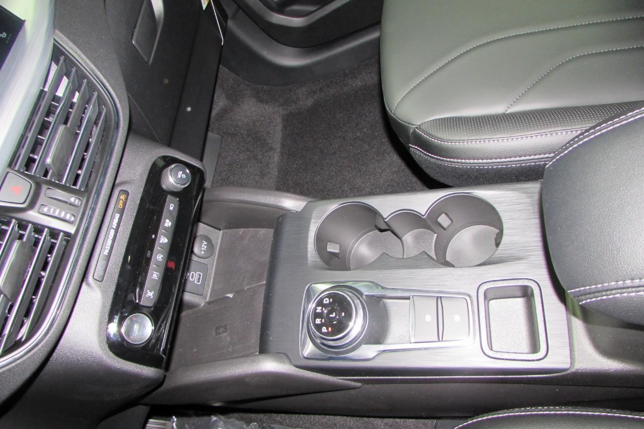 2025 Carbo Gray Ford Escape Platinum AWD SUV