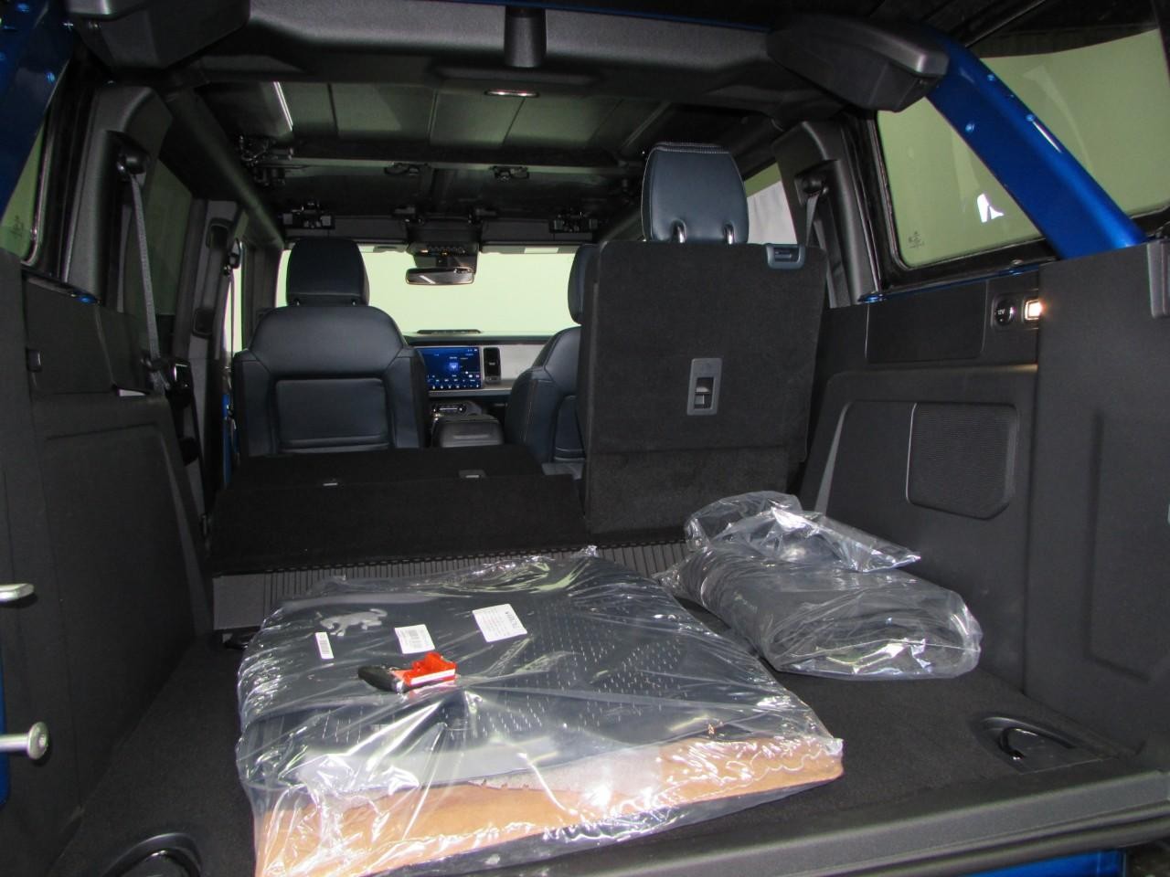 2024 Velo Blue Ford Bronco Outer Banks 4X4 SUV