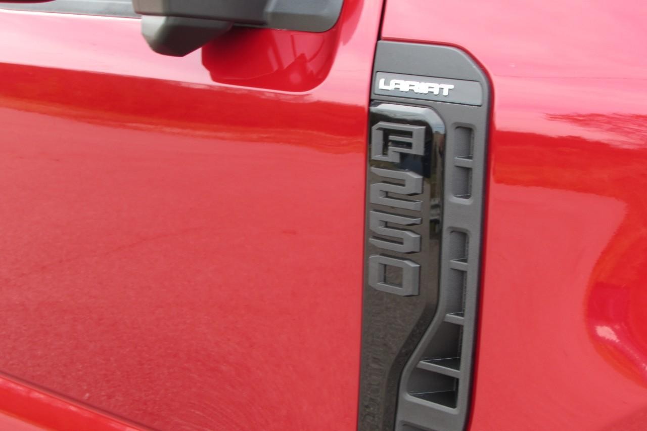2024 Rapid Red Metallic Tinted Clearcoat Ford Super Duty F-250 SRW Lariat 4X4 Truck