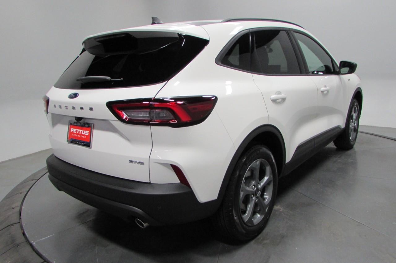 2025 Star White Metallic Tri-Coat Ford Escape ST-Line AWD SUV
