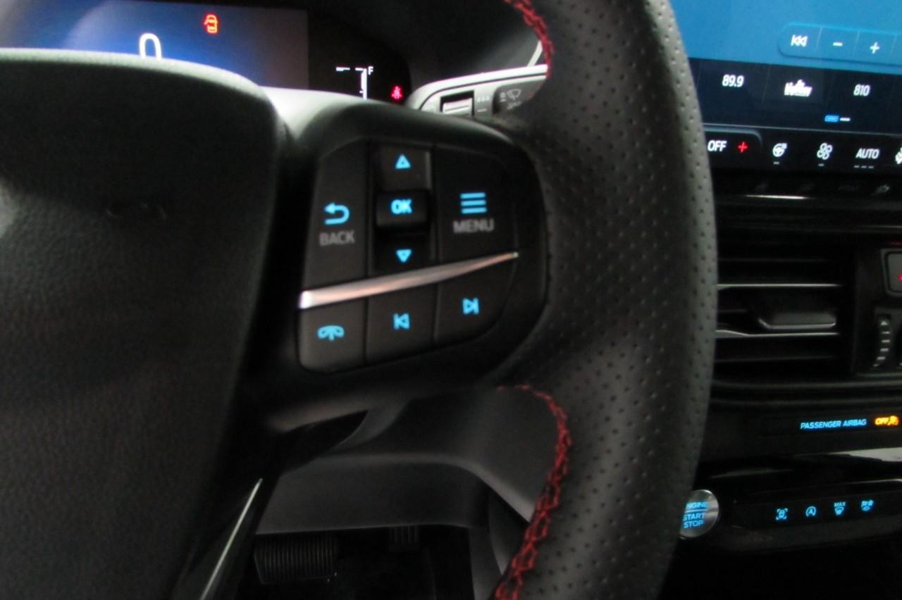 2025 Star White Metallic Tri-Coat Ford Escape ST-Line AWD SUV