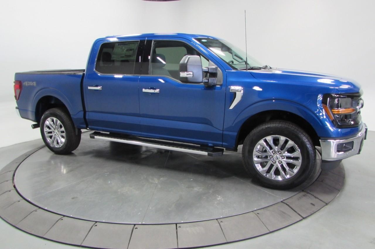 2024 Atlas Blue Metallic Ford F-150 XLT 4X4 Truck