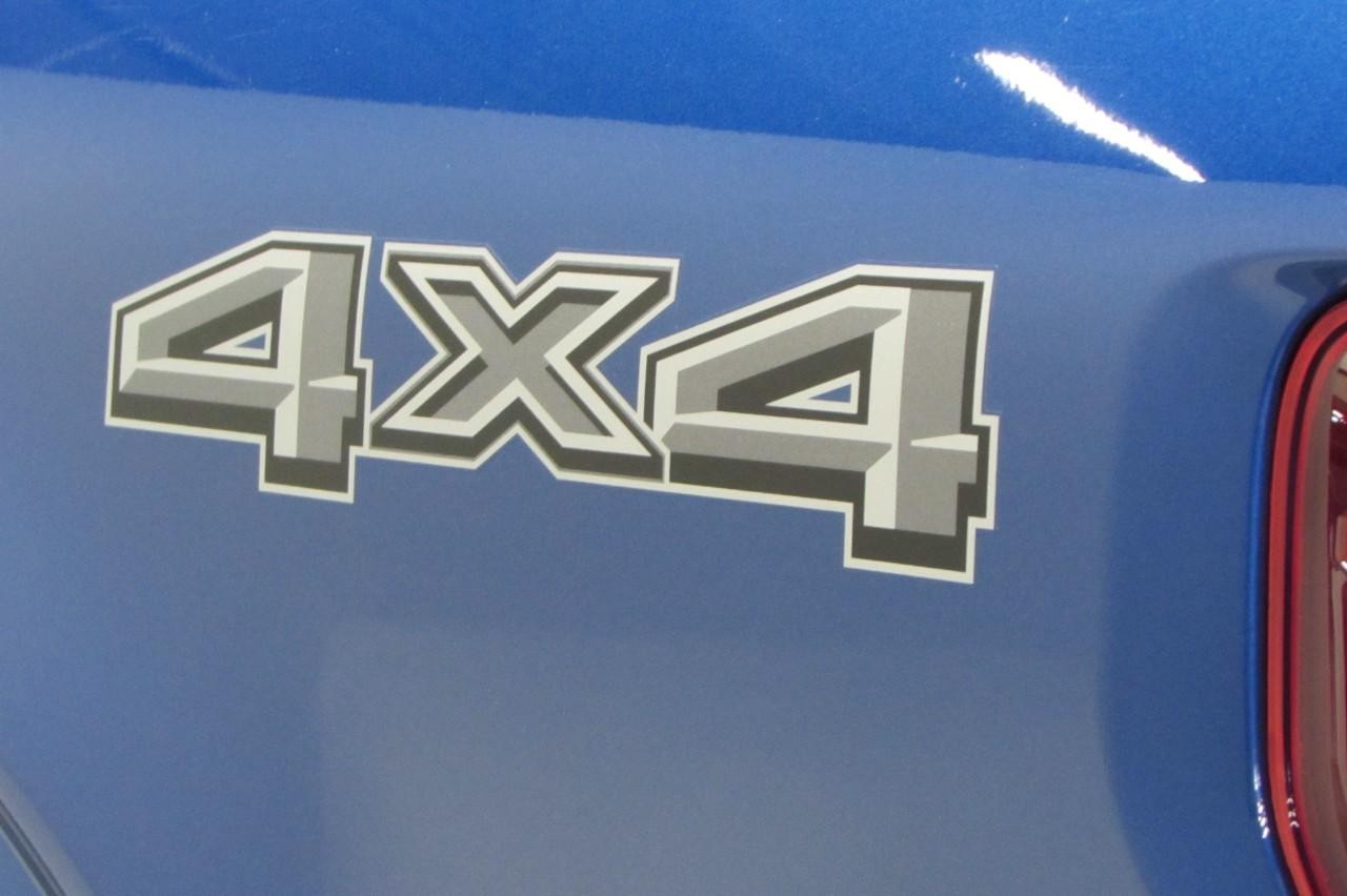 2024 Atlas Blue Metallic Ford F-150 XLT 4X4 Truck