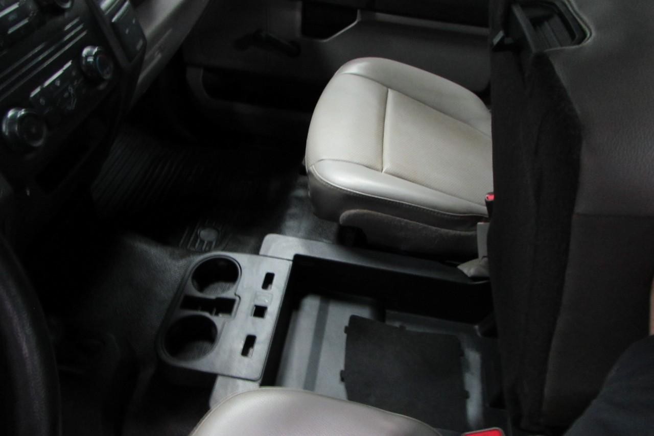 2017 Oxford White Ford Super Duty F-250 SRW XL 4X4 Truck