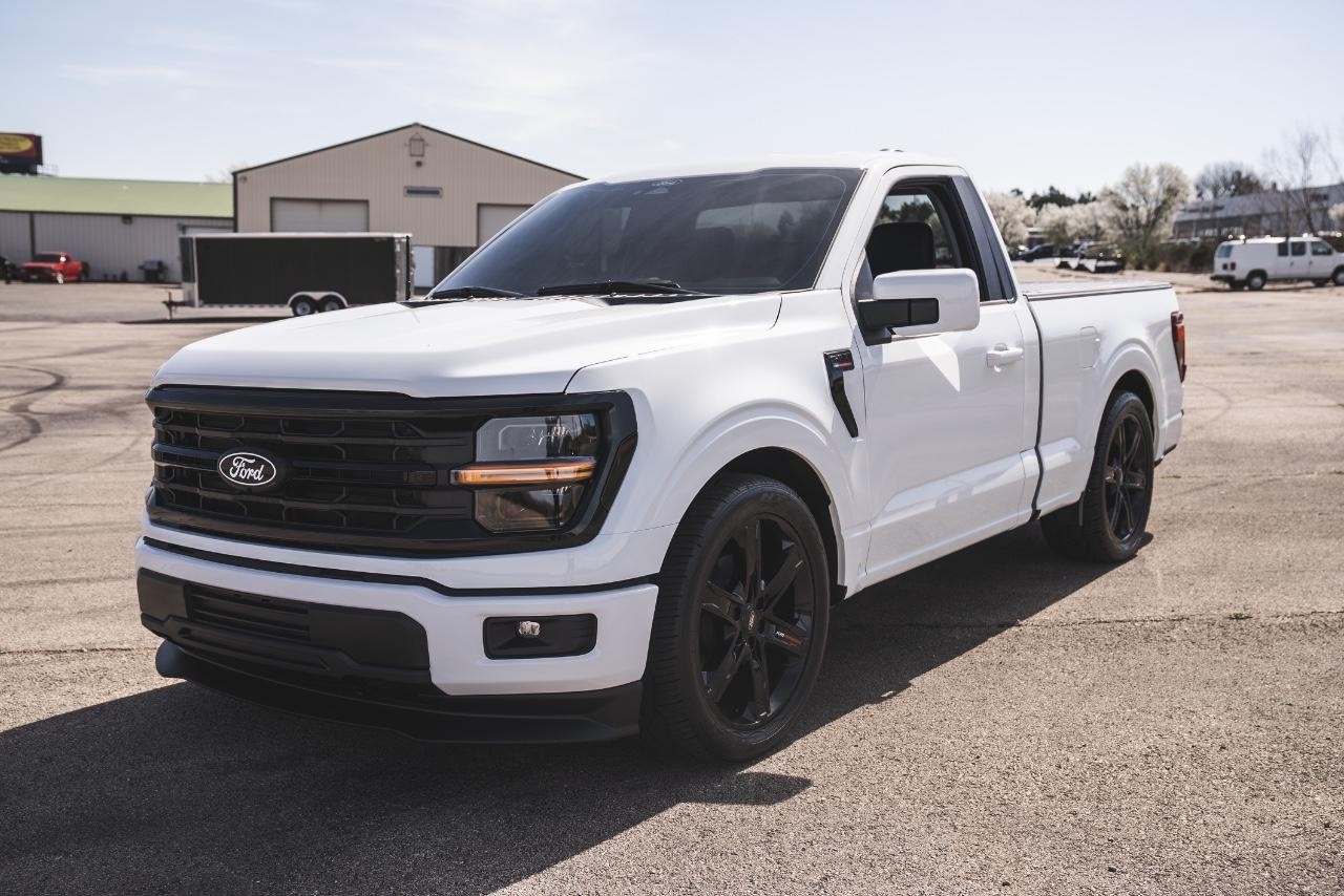 2024 Ox White Ford F-150 XL 4X4 Truck