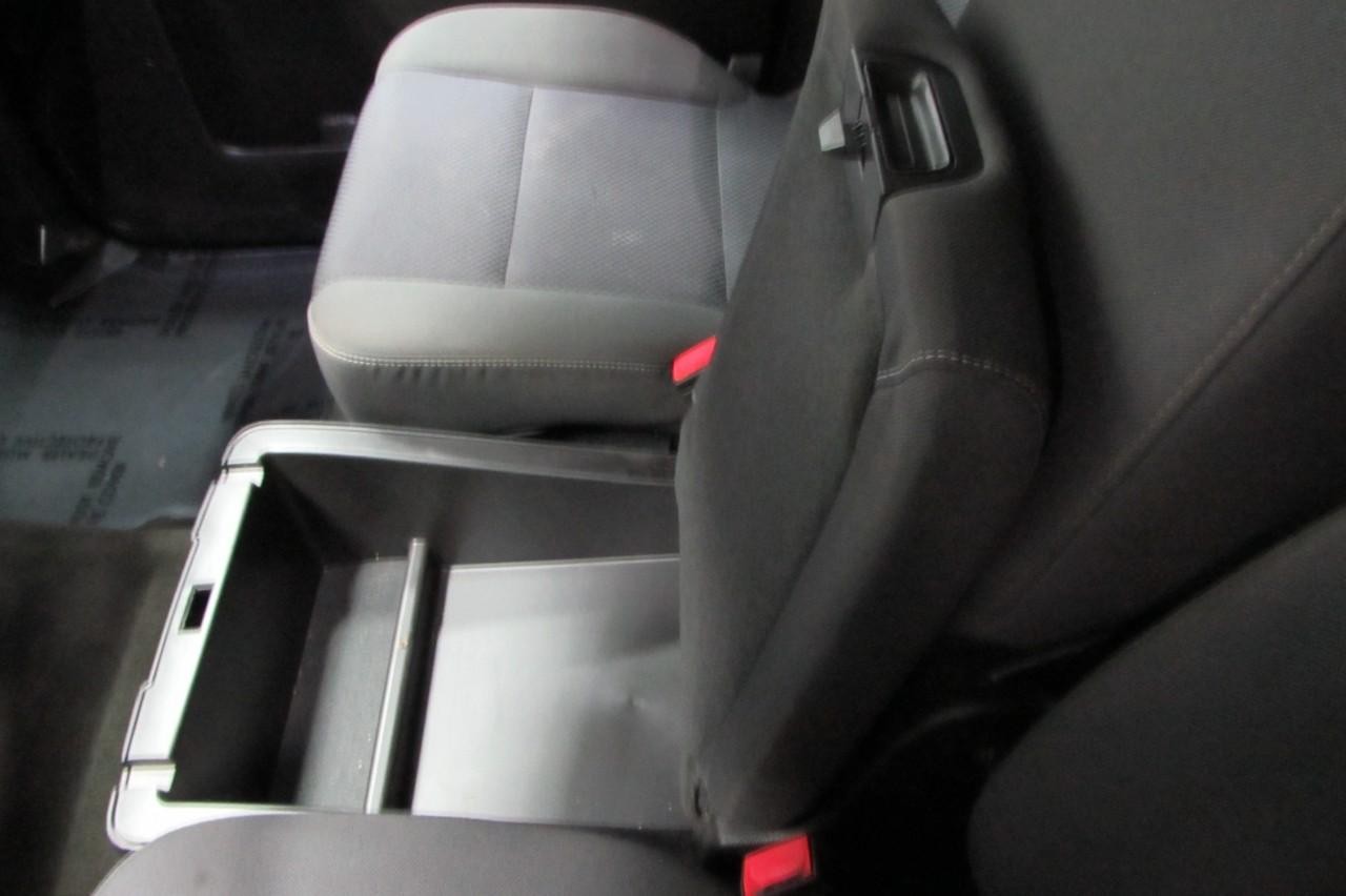 2018 Summit White Chevrolet Silverado 1500 LT LT1 4X4 Truck